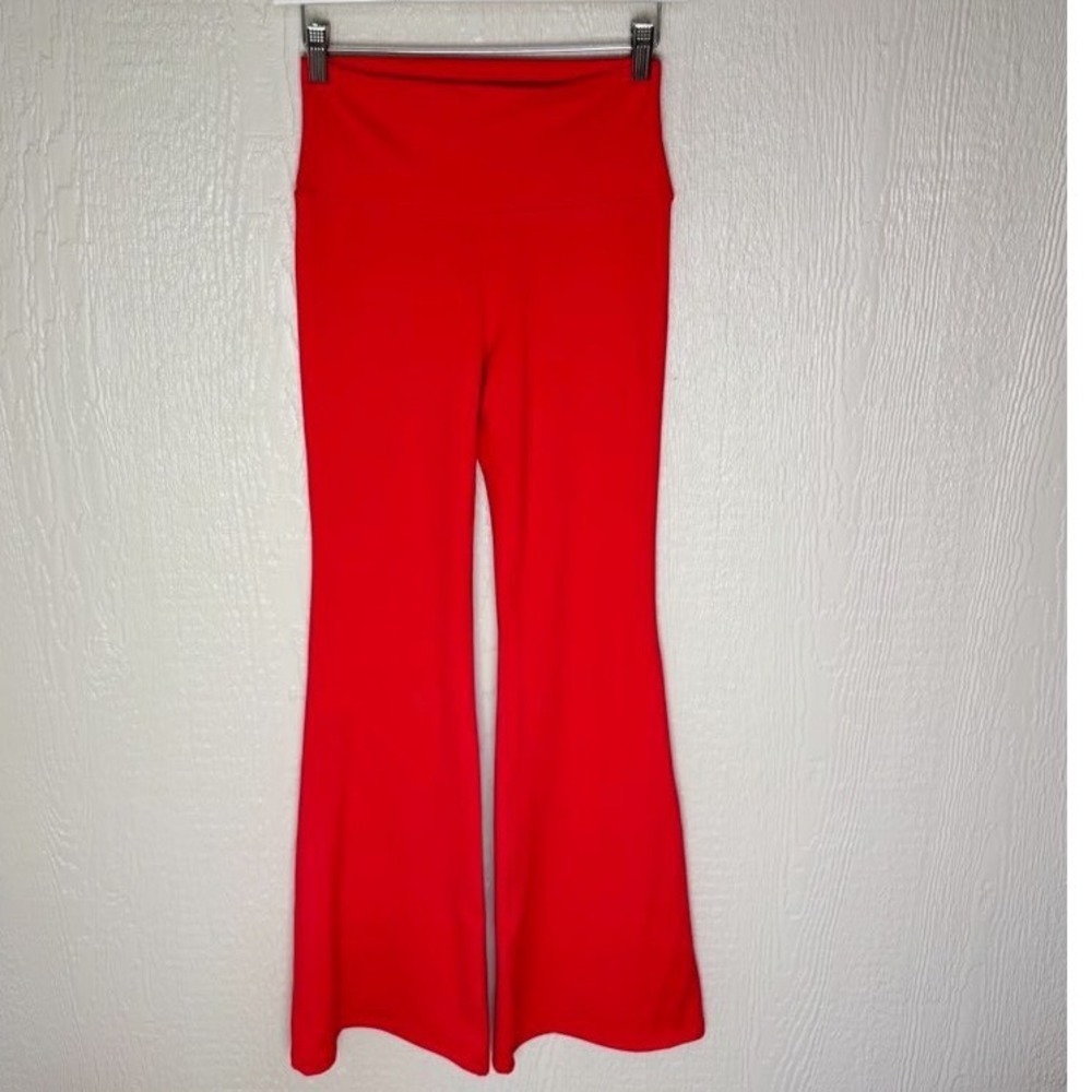 Wild Fable ButterBliss Red High Waisted Flare Leggings Holiday Festival Medium